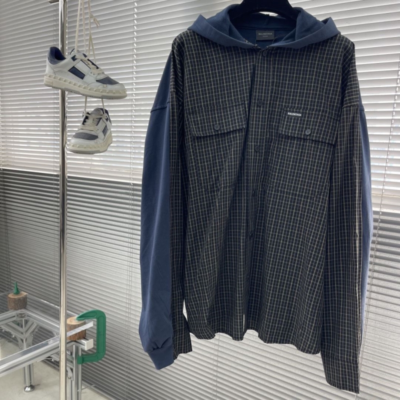 Ba1en*iaga outwear
